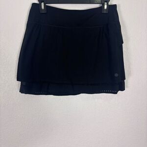 Athleta Black Athletic Tiered Tennis Golf Skort with Shorts Under Size Small